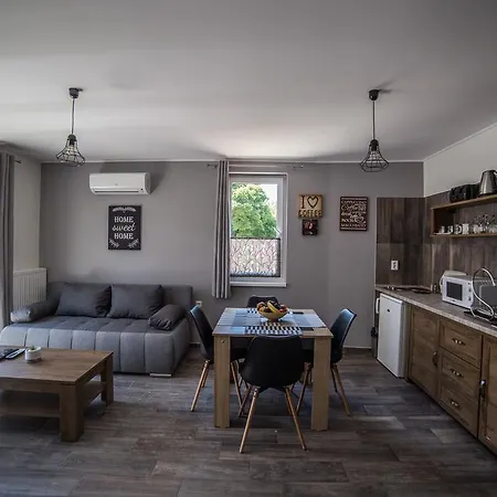 דירה Boka Apartmanhaz גיולה